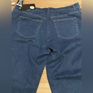 Extensible Urban Classics by Haggar womens jeans size 18 plus‎ size